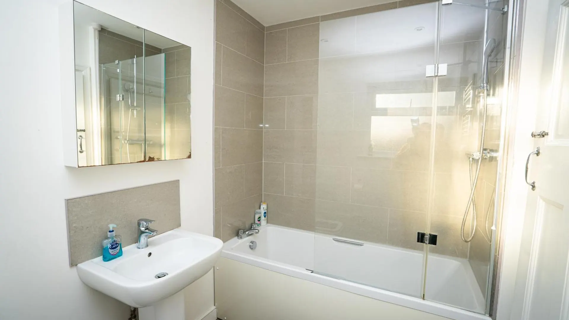 Haven Hotel Bath Guest house
