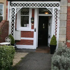Cranleigh Guest house