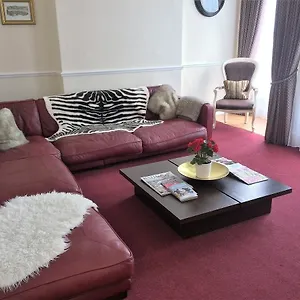 Gasthof Devonshire House, Bath